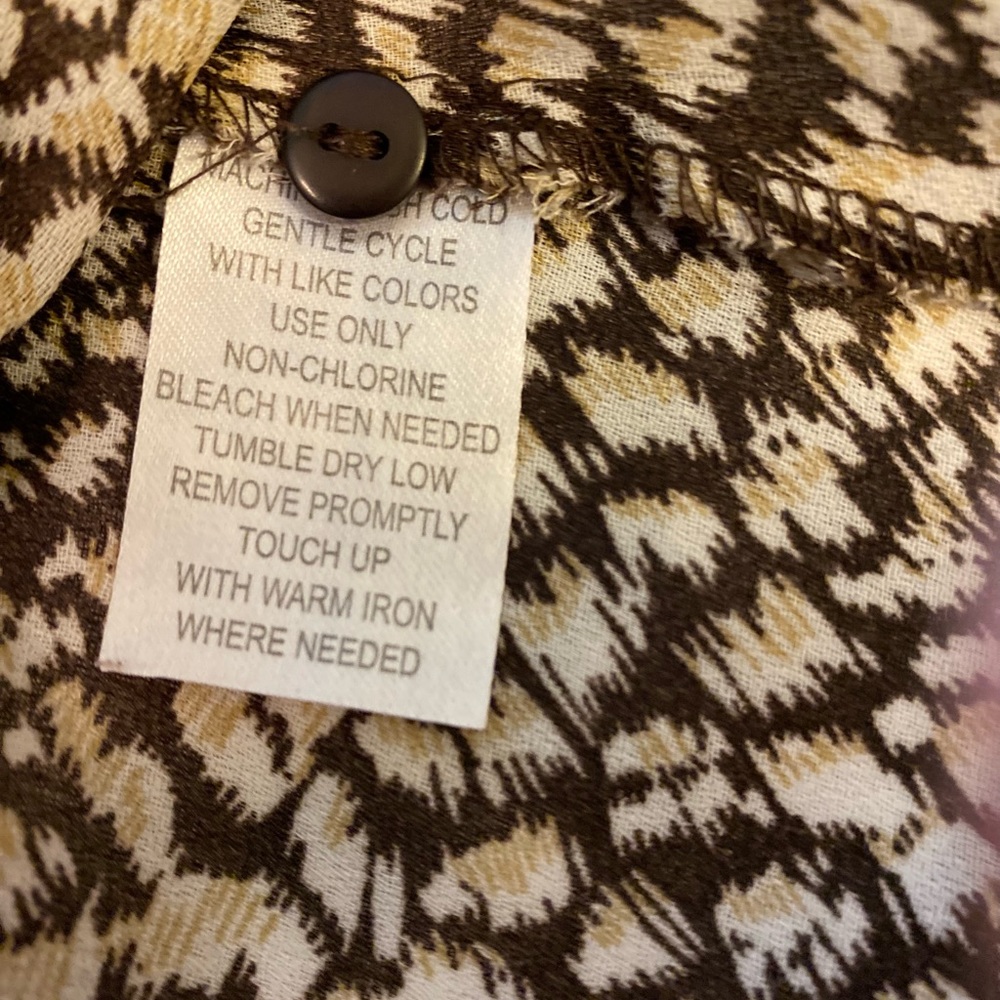 Sunny Leigh - Woman’s brown & cream animal print open tunic w/ruffles, Size: S - Picture 6 of 6